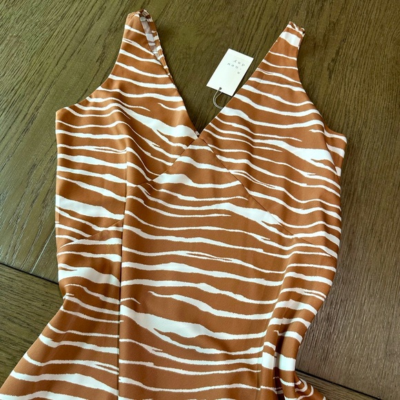 a new day Sleeveless V-Neck Slip Dress Size Medium - Picture 1 of 11